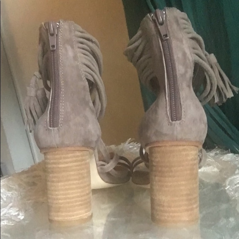 Jeffrey Campbell Suede Strappy Tassel Accent Round Block Heel Sandals - Picture 5 of 9